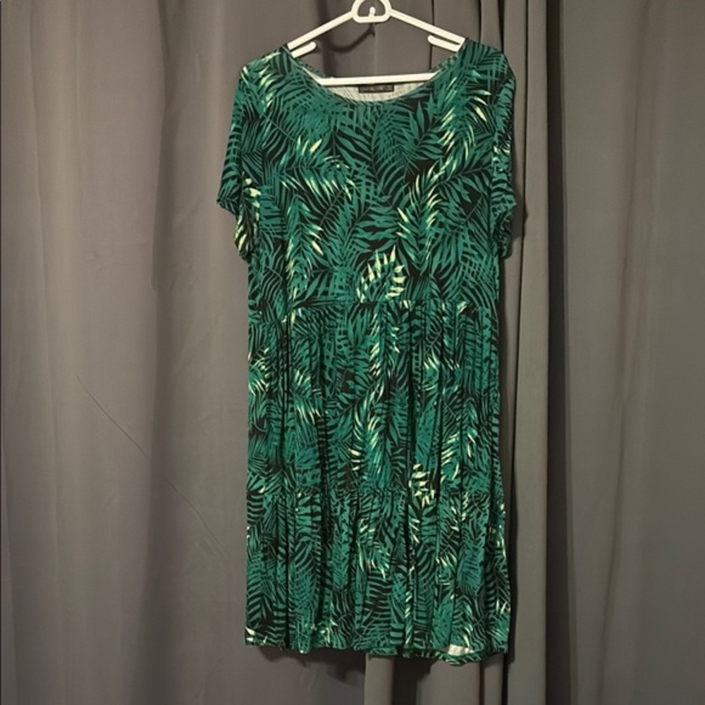Tropical Green Leaf Print Dress